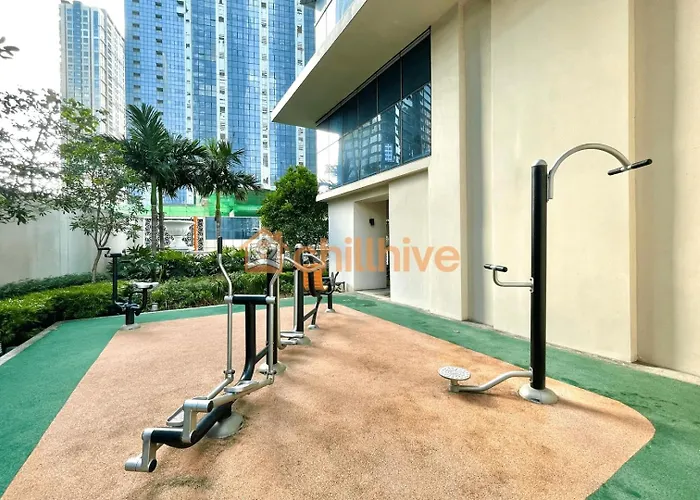 Chic Bgc Near Uptown Parade #upt124r Apartment *