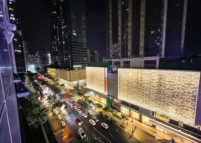 Chic Bgc Near Uptown Parade #upt124r Manila